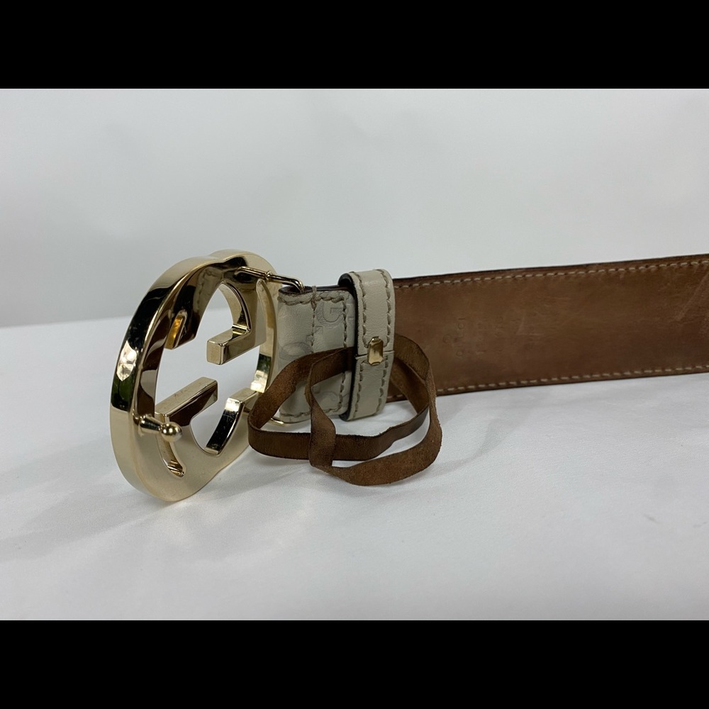 Gucci GG Signature Belt - Picture 3 of 5